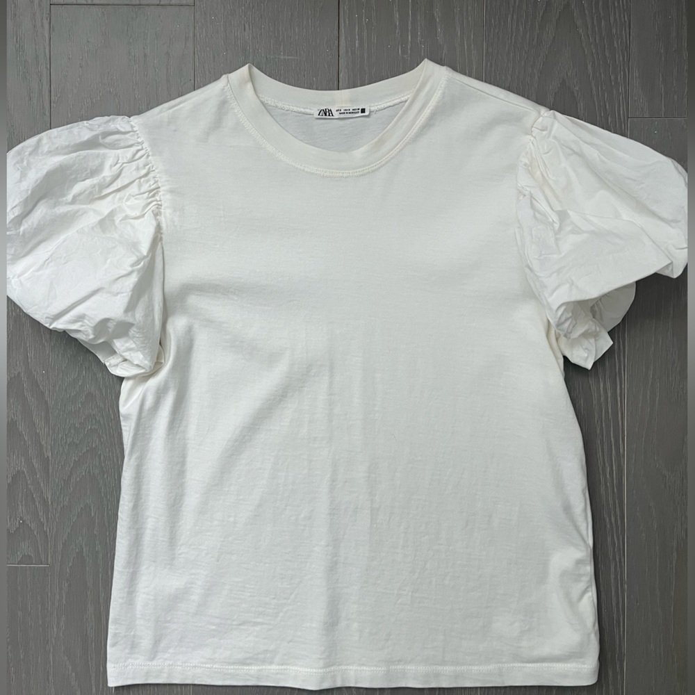 Zara White Puffed Sleeve Shirt Size S